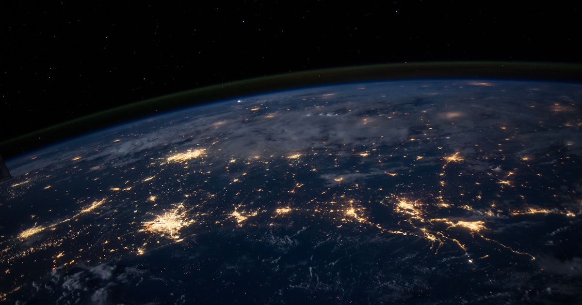 We Built a Billboard Marketplace With 6,800+ Locations — Here's Why