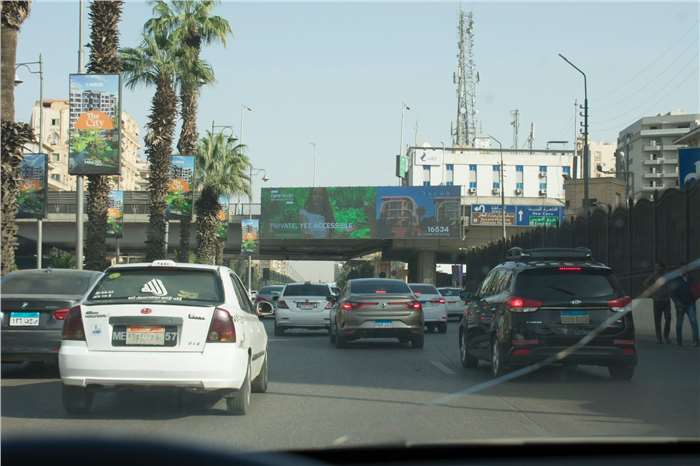 شاشة خارجية في مصر الجديدة، القاهرة (4)