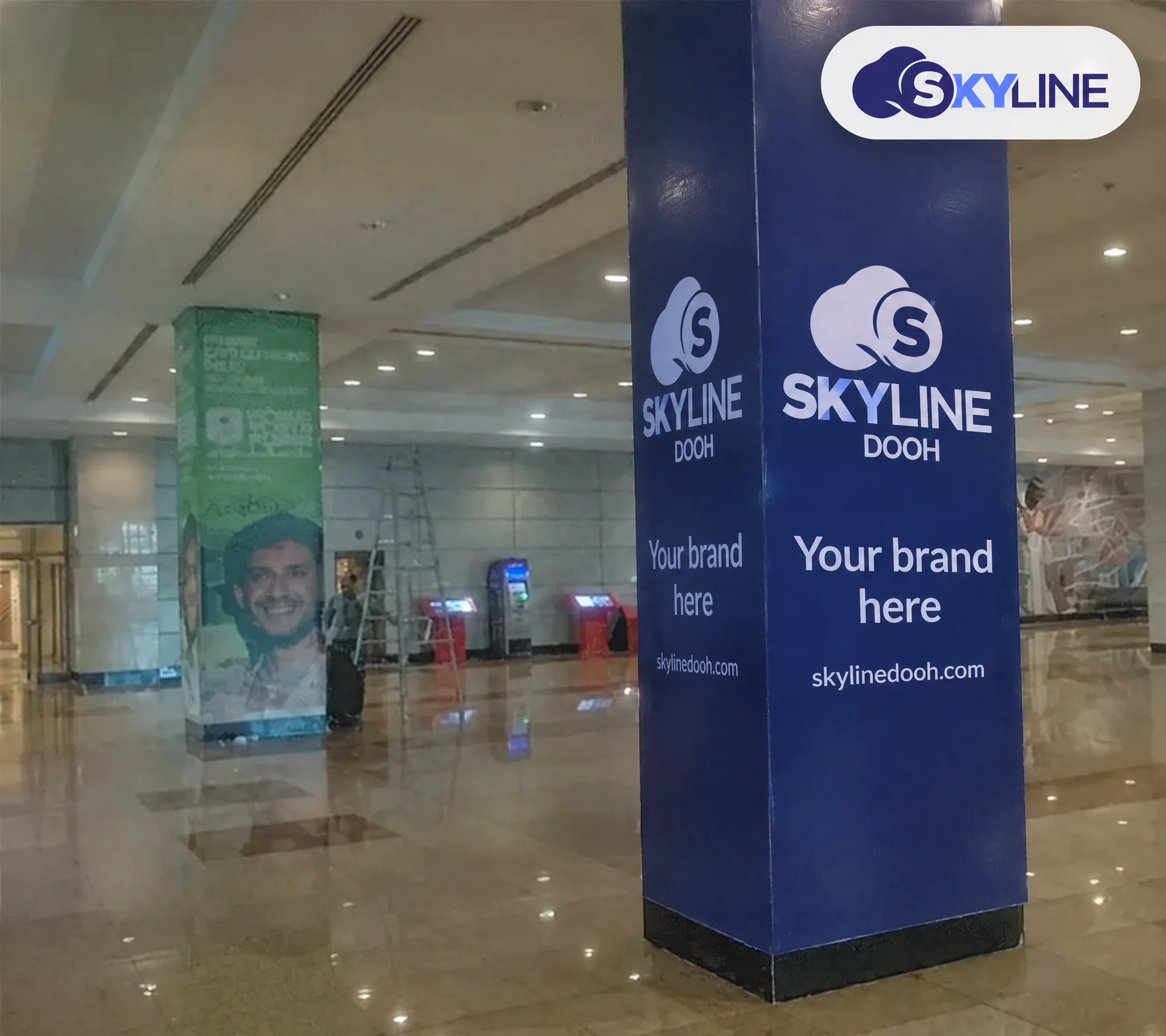 Billboard: Mall - Cairo Airport في Cairo Airport